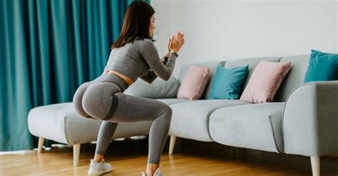 phat jiggly booty|How to Get a Jiggly Butt: 10 Exercises (Plus Extra Tips) .